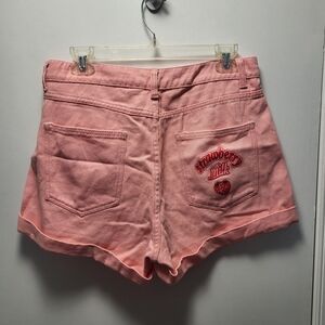 ROMWE Strawberry Milk Pink Jean Shorts